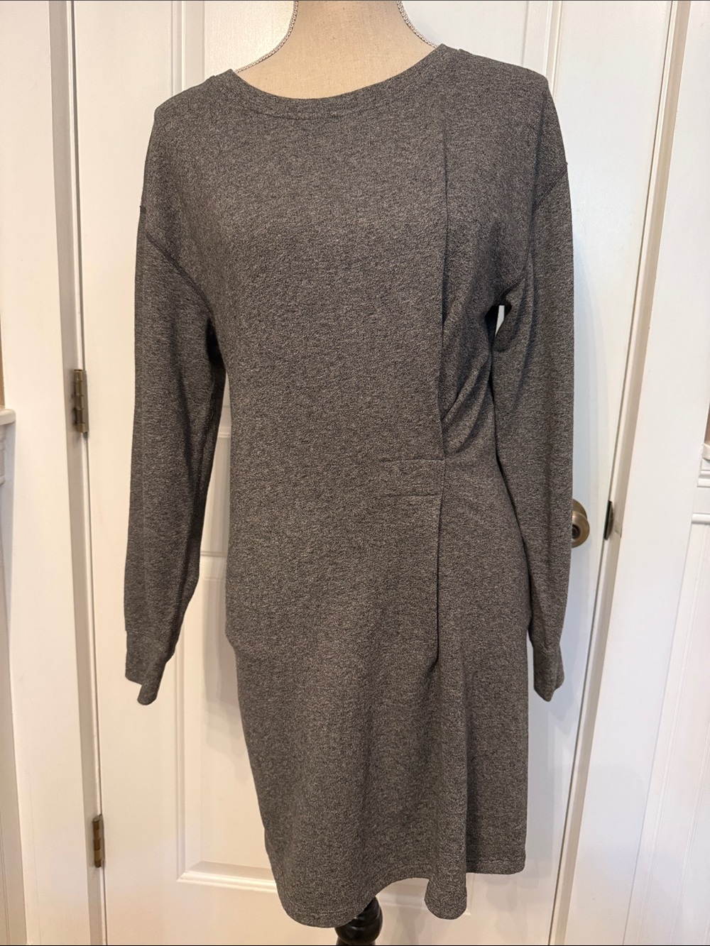 CABI DRESS LONG SLEEVE CREWNECK GRAY JERSEY SWEATSHIRT FABRIC SIZE S